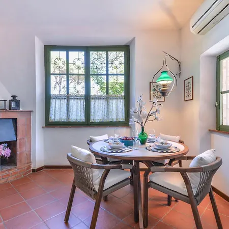 Stella Di Amalfi Villa